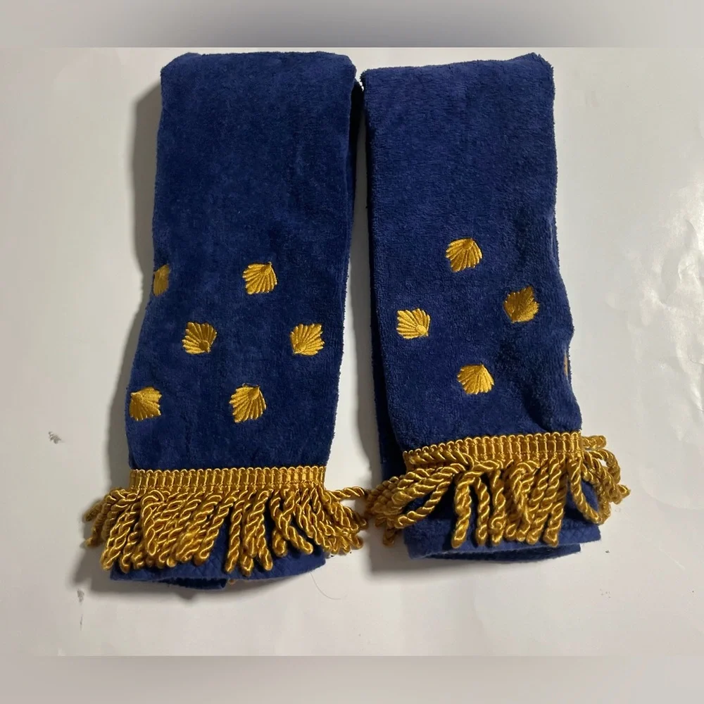 Made In The Usa Navy Shell Beach House Decor WOOVEN Bowling Hand Towel Set Of 2